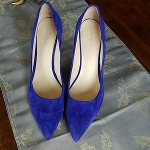 Nine West Blue suede heels 11M